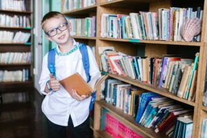 Dubai Schools That Focus on Books Over Screens